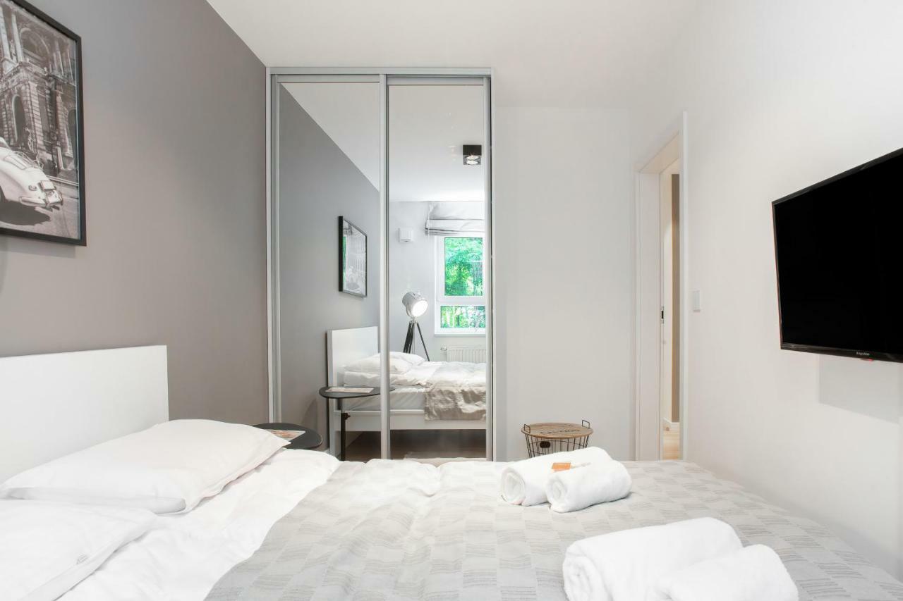 Apartments Parks Of Warsaw By Noclegi Renters 외부 사진